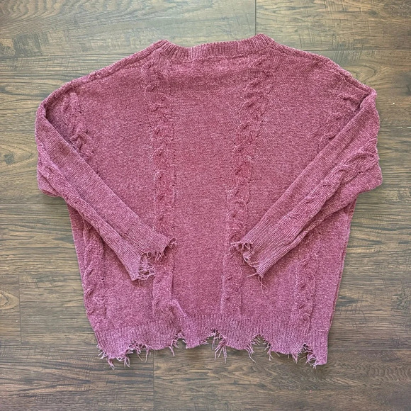 Easel Chunky Distressed Burgundy Knit Crew Neck Sweater Women’s Size Small - Picture 2 of 4
